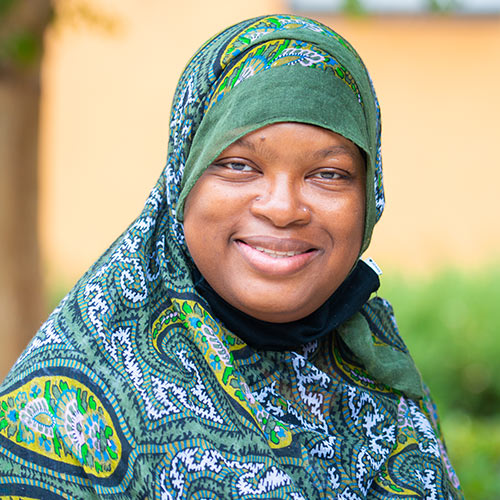 Nadiyah Al-Mumin Nadiyah Al-Mumin, Program Assistant